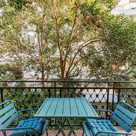 Sublime Renovated - 4p1br - Balcony